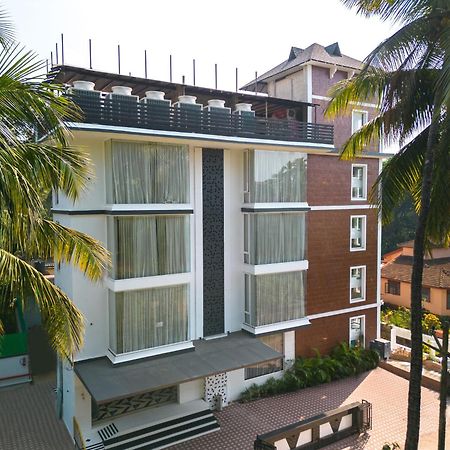 Hotel Renest Calangute Goa Esterno foto