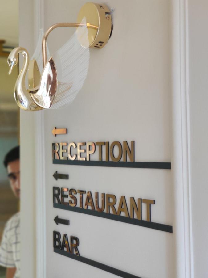Hotel Renest Calangute Goa Esterno foto