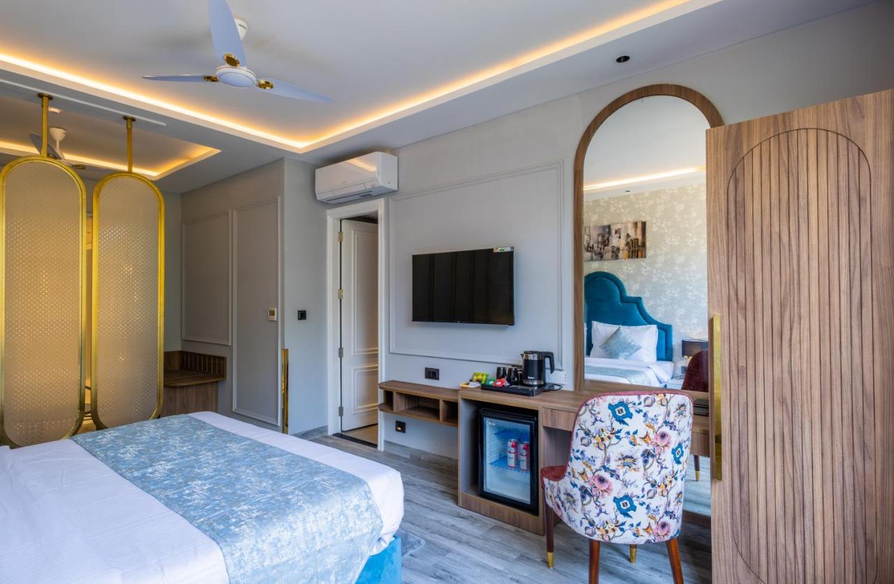 Hotel Renest Calangute Goa Esterno foto